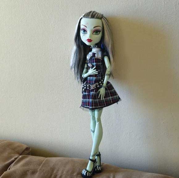 SOLD - Picture 5 of 6